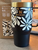 សុភាវី វណ្ណី ចន្ថា review photo
