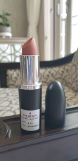 Celeste Ray review photo
