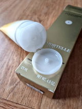 Elisa Francesca Romano review photo