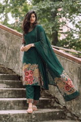 Nayra review photo