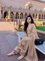 Monaliahir review photo