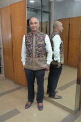 Dnyanesh Laud review photo