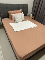 Gillian Leong review photo