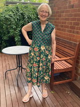 Helen de review photo