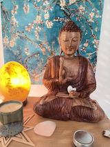 Statue Bouddha 30 cm sculptée à la main en Bois de Suar – Geste de la Transmission (Bali)