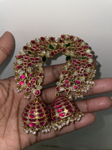 Sravani review photo