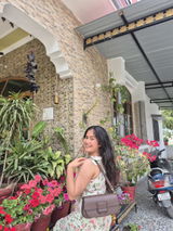 Saloni review photo