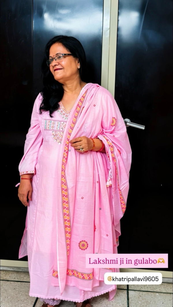 Lakshmi wearing Kasumbi By Anju