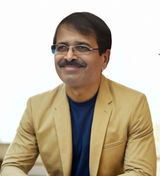 Sanjay Desai review photo