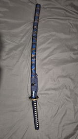 Dee review photo