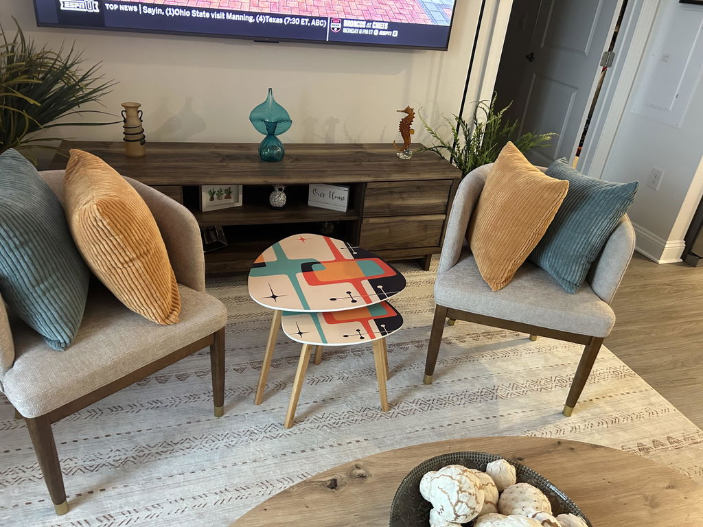 Retro Geometric Starburst Nesting Tables, Mid Century Modern 50s Atomic Abstract Side Tables, Vintage Accent Furniture