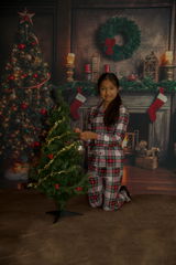 M. review photo