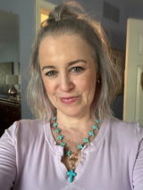Roseanne Tredinnick review photo
