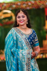 Gayatri Abhishek review photo