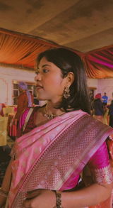Anisha review photo