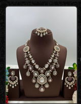 Farheen Sultana review photo