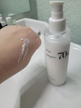 N. review photo