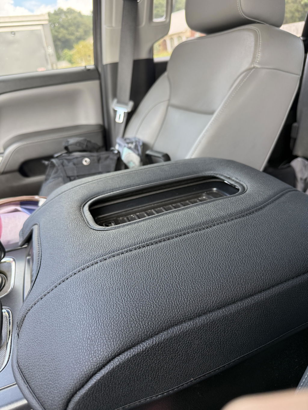 Center Console Armrest Cover Pad for Bucket Seat 2014-2018 Chevy Silverado 1500 2500 3500,2014-2018 GMC Sierra 1500 2500 3500,2015-2020 Tahoe/Yukon/Suburban