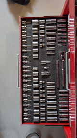 A.L. review photo