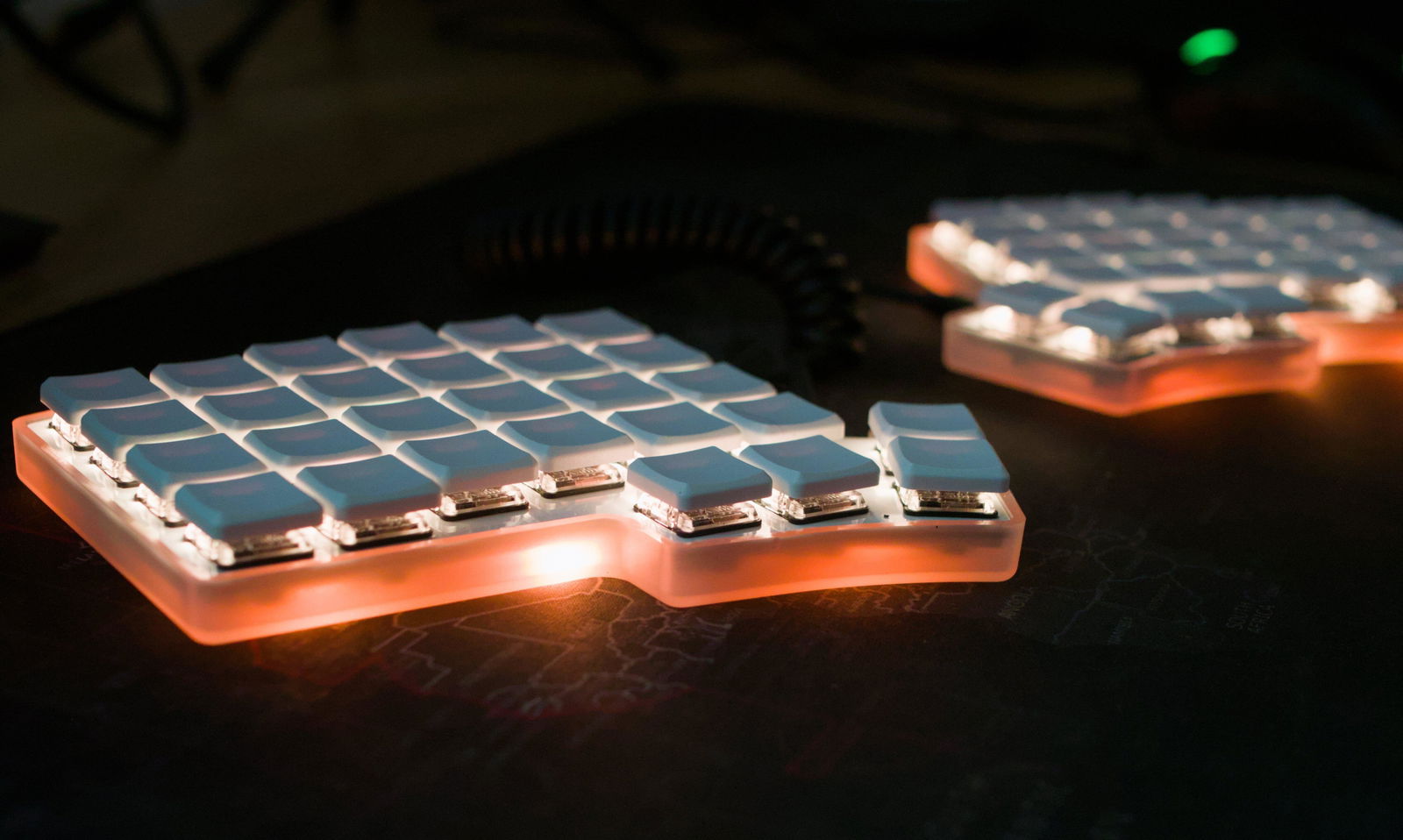 Keebio Iris LM low profile 分割キーボード Iris LM Keyboard | Keeb.io – Keebio