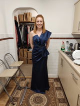 Teresa Swinburne review photo