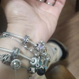 Li A review photo