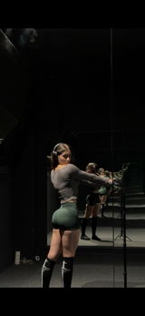 bring.me.the.dumbbell review photo