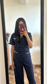 Elisa review photo