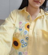 Priyanshi Singh review photo