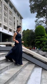 shruti review photo