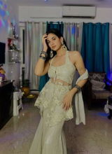 shrutii sharma review photo