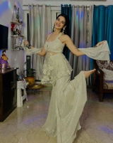 shrutii sharma review photo