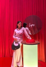 Shruti Sharma review photo
