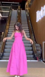 Anushka review photo
