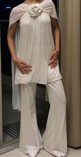Ankita Khanna review photo