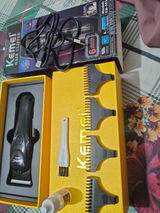 Faisal Akbar review photo