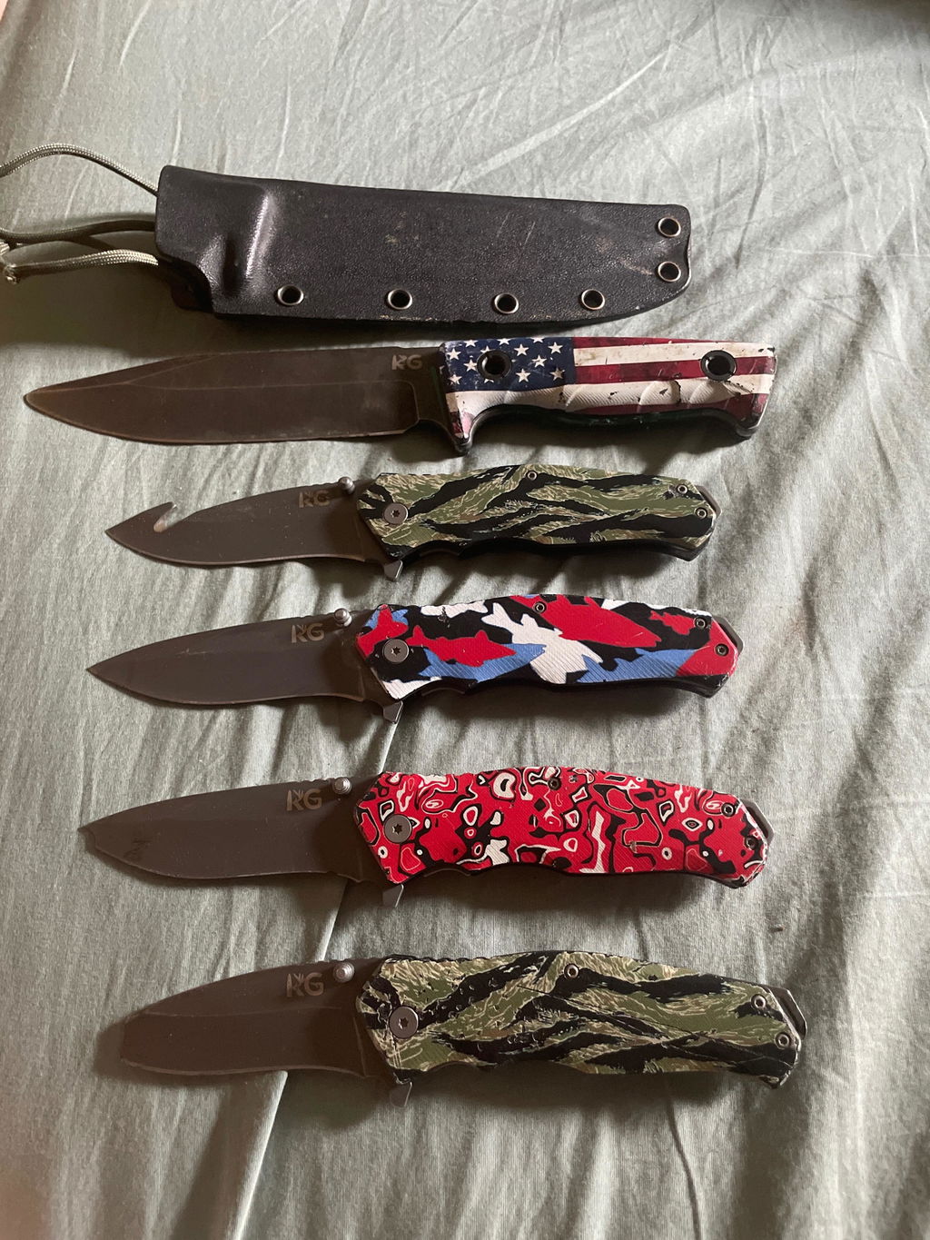 KG Pocket Knife