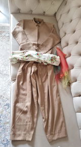 Farida review photo