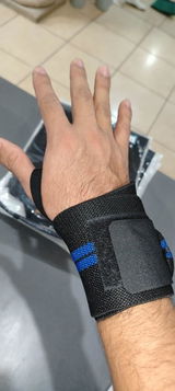 M review photo