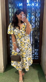 Pooja review photo