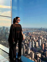 Anjali review photo