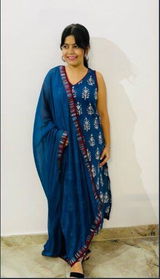 Surbhi Khurana review photo