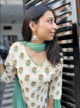 Pallavi Patel review photo