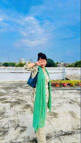 Priti Dwivedi review photo
