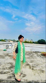 Priti Dwivedi review photo