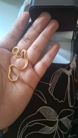Divya review photo