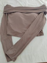 Mia review photo