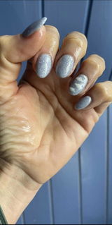 Saira review photo