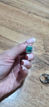 М***э review photo