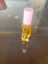 t***r review photo